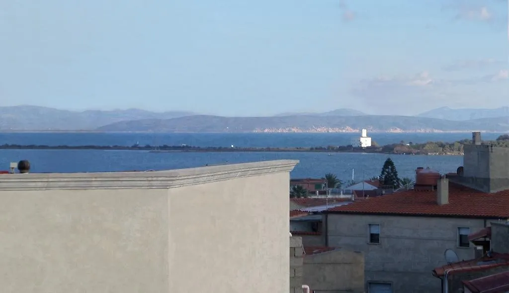 蓝色灯塔公寓 SantʼAntìoco 0*,
